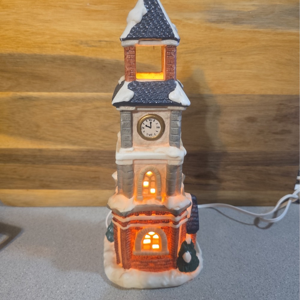 Vintage Village Square Lighted Clock Tower Christmas Village 1998 Mervyn's